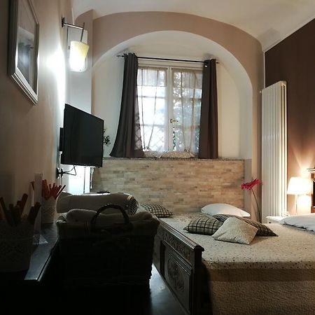 B&B Cascina Barolo Turin Bagian luar foto
