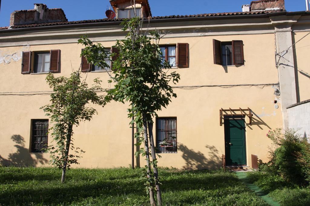 B&B Cascina Barolo Turin Bagian luar foto