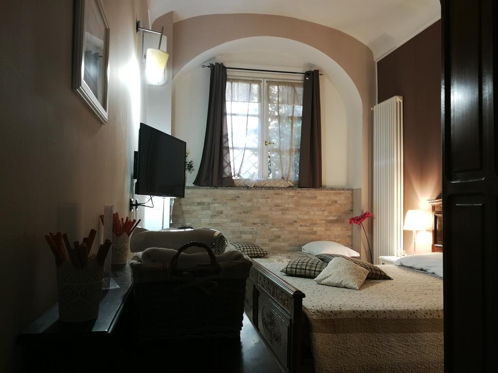 B&B Cascina Barolo Turin Bagian luar foto