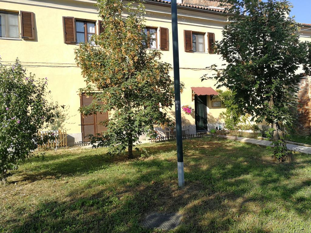 B&B Cascina Barolo Turin Bagian luar foto