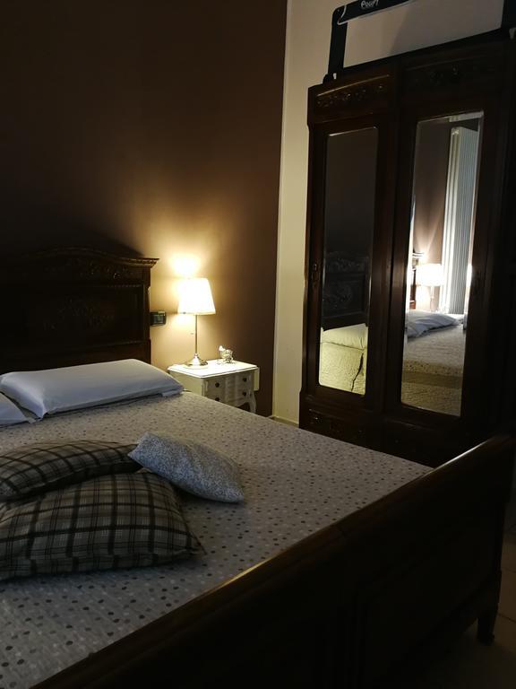 B&B Cascina Barolo Turin Bagian luar foto